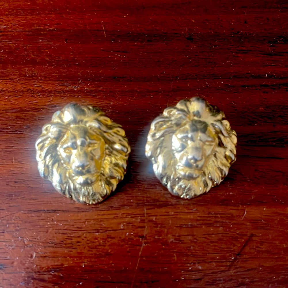Lion earrings